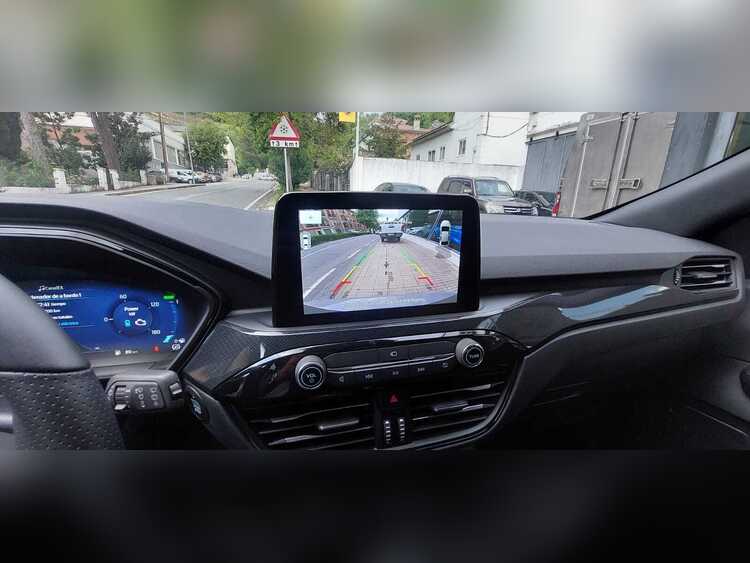 Ford Kuga 2.5 hybr foto 12
